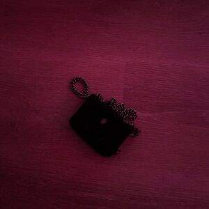 mini kurt geiger bag, so cute just not the size i was looking for.